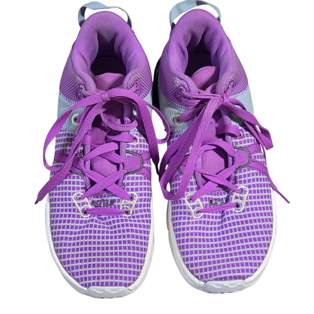 Nike LeBron Witness VII 7 Fuchsia Dream Basketball shoes Men's sz 7.5 Wmn's sz 9